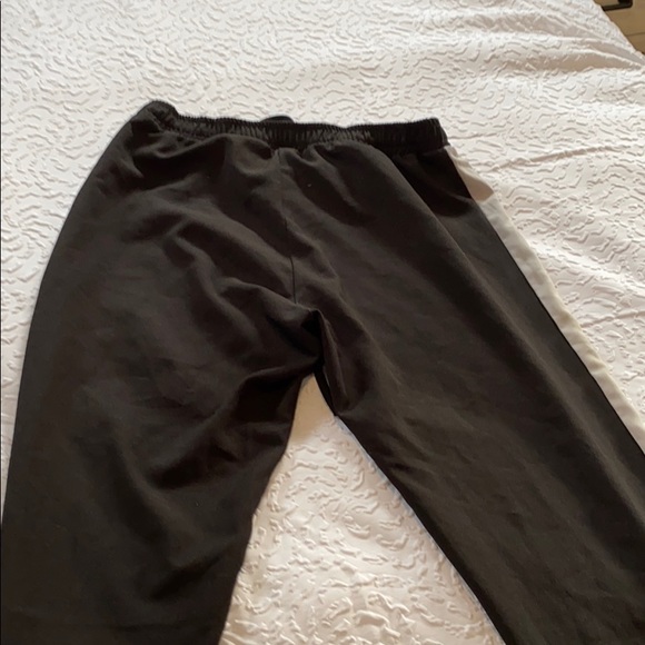 Black loose dress pants or casual - Picture 3 of 4